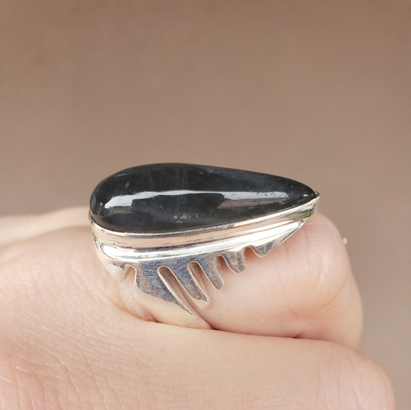 New Men's Iolite Sunstone Silver Statement Ring. - Picture 16 of 16